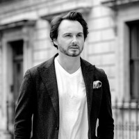 Deus X Capital Employee Tim Grant's profile photo