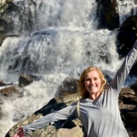 Uderm Employee Staci Bennett's profile photo