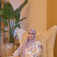 Imane Abid Email