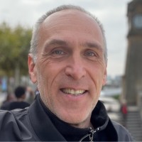 Peter Kaiser Email