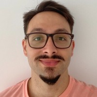 Yan Gonçalves Email