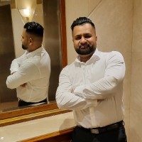 AnyJunk Employee Huresh Kumar's profile photo