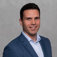 Philipp Freigang Email
