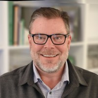 Robert Middleton Email & Phone Number