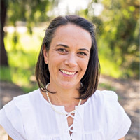 Stryker Employee Ariel L's profile photo