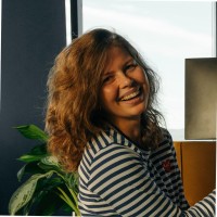 Elena Monakova Email