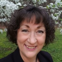 Anne Holliday Email & Phone Number