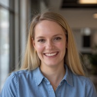 Isabella Novak Email