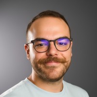 Milos Vasiljevic Email