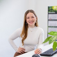Pia Stellbrink Email & Phone Number