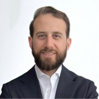 KRE Group Employee Bobby Shamsian's profile photo