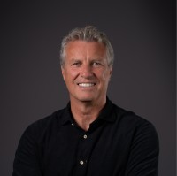 Dirk Huefnagels Email