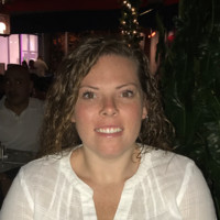 Team DriveAway Employee Emily Canouse's profile photo