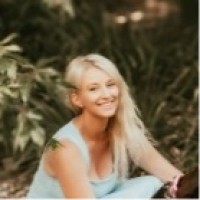 Experien Insurance Services Employee Hope Wright's profile photo