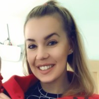 J Manny Employee Rhian Evans's profile photo
