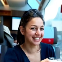 Web Working Employee Julie Blanc's profile photo