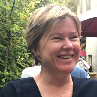 Delphine Langlois Email