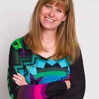 Mailshop Employee Hillary Depuy's profile photo