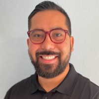 ESNW Cleaning Employee Cesar Luna Jr's profile photo