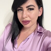 TQL Service Employee Júlia Békési's profile photo