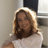 Iryna Sverdan Email