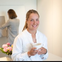 Anna Quadflieg Email