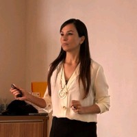Simone Prado Email