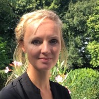 Baukje Schippers Email