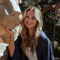 Zest Social Media Solutions Employee Julia Falcioni's profile photo