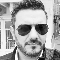 Manos Smarianakis Email