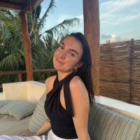 about-face beauty Employee Sarah Blake's profile photo