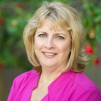 CharterSAFE Employee Susan Diamanti's profile photo