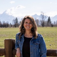 Emily Staal Email & Phone Number