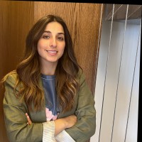 Sarah's Bag Employee Noor Raad's profile photo
