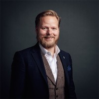 Alexander Helling Email & Phone Number