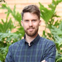 Graham van der Merwe Email