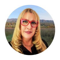 Kimberly Eakin Email & Phone Number