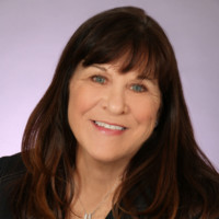 Anne Oller Email & Phone Number