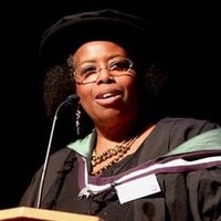 Apple Fostering Employee Lorna Frsa's profile photo