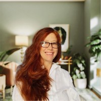 Bowman and Brooke Employee Michele Carney's profile photo