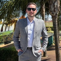 Marcos Peliser Email
