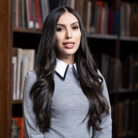 Kelly Sexton Email & Phone Number