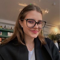 Blend. Employee Julia mc Guyton's profile photo