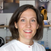 Delphine Kihl Email