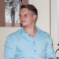 Moritz Thomas Email