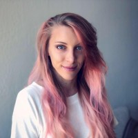 Sofie Graham Email & Phone Number