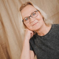 UTH GmbH Employee Petra Hilfenhaus's profile photo