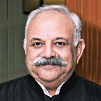 Arun Kochar Email