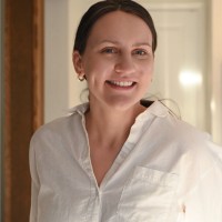 Amber Phillips Email & Phone Number