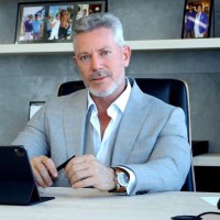 Best Luxury Properties Employee Guy Penders's profile photo